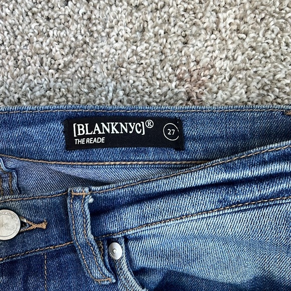 Size 27- Blank NYC fringed jeans - Picture 2 of 3